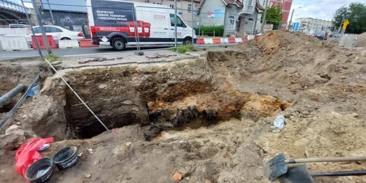 Nowe odkrycia pod ul. Spichrzową