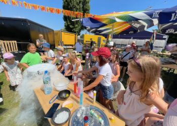 Czary-mary i survival na Wartowni