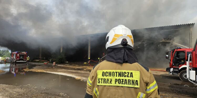 Pożar słomy pod Gorzowem