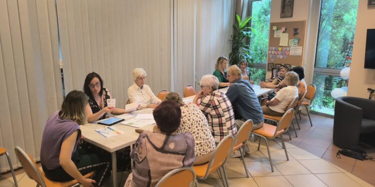 Konsultacje w Klubie Seniora