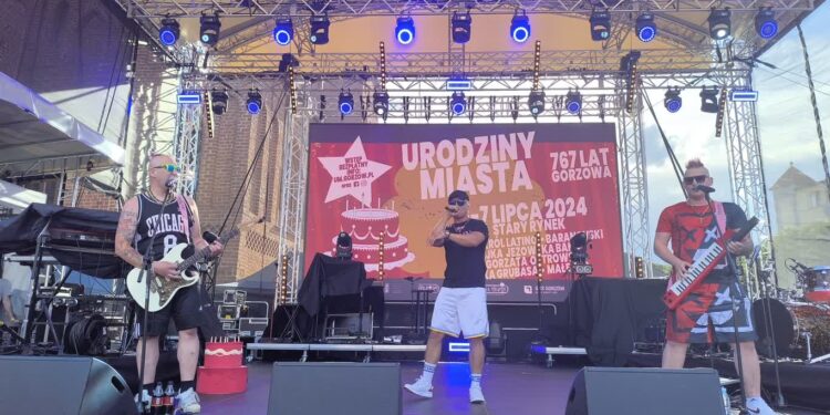 Skolim zaśpiewał na Starym Rynku [ZDJĘCIA]