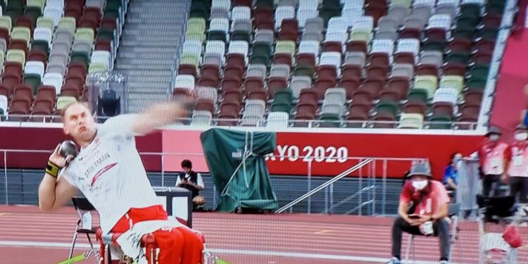 Lech Stoltman z brązowym medalem Igrzysk w Paryżu