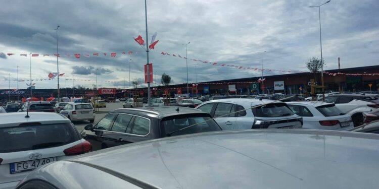 Gorzowianie korzystają z handlowej niedzieli