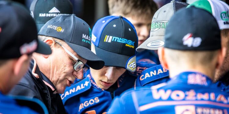 Cierpliwość i konsekwencja prowadzi do celu – trenerzy po meczu Stali z Spartą