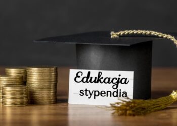 Marszałek przyzna stypendia naukowe, twórcze i artystyczne