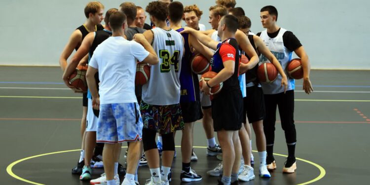 Kangoo Basket z nowymi zawodnikami szykują się do sezonu