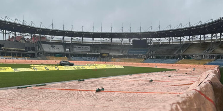 Plandeka na Jancarzu