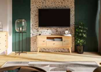 Dlaczego warto zainwestować w meble z litego drewna?