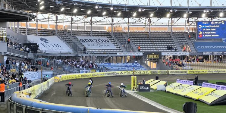 Gorzowianie zrobili więcej błędów. Dwugłos trenerski po meczu o brąz.