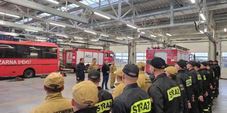 Kolejni strażacy jadą walczyć z żywiołem! (AKTUALIZOWANY)