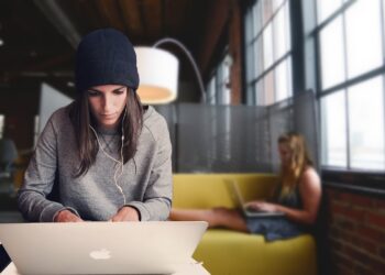 NFZ: Studencie! Zadbaj o swoje ubezpieczenie