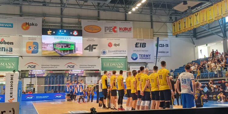 Ostatnia Prosta: siatkówka, piłka ręczna, lekkoatletyka