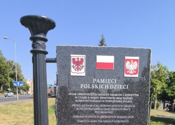 Odsłonięcie pomnika Dzieci Wojny w Gorzowie