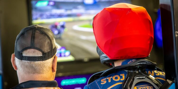 Jakub Stojanowski: trzeba liczyć na siebie, a nie patrzeć na rywali