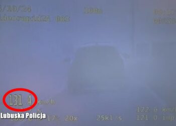 131 km/h we mgle i w terenie zabudowanym