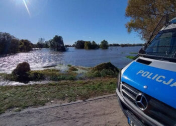 Policjanci ustalają okoliczności śmierci 70-letniego wędkarza