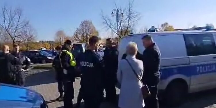 Awantura przed cmentarzem