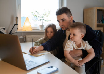 Ruszył nabór wniosków o świadczenia z programu Aktywny Rodzic