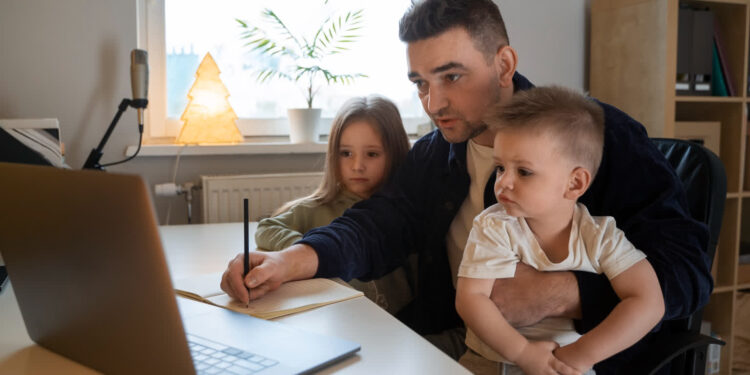 Ruszył nabór wniosków o świadczenia z programu Aktywny Rodzic