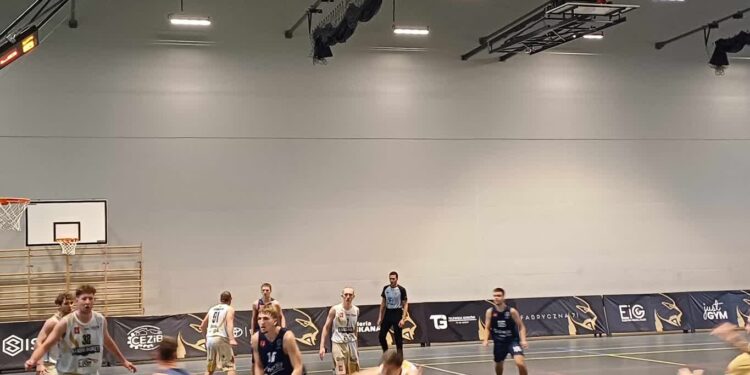 Konrad Jelski show i Kangoo ma pierwszą wygraną!