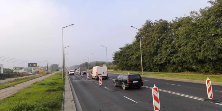 Remont na ul. Kasprzaka. Utrudnienia i ograniczenie do 30 km/h