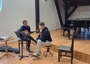 Gitarzyści zza granicy uczą gorzowską młodzież