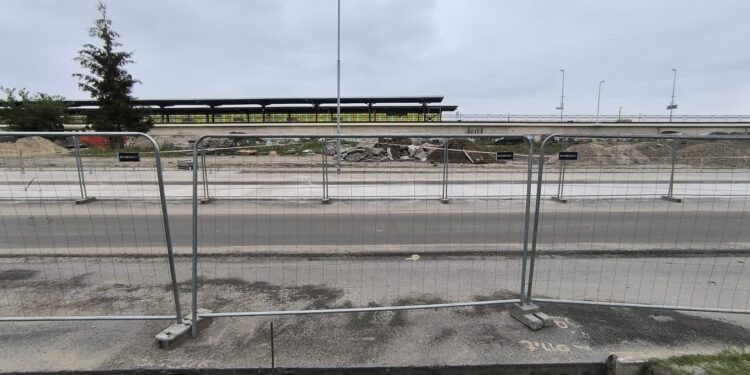 W wakacje dojedziemy do dworca