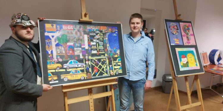 Kolejna wystawa w sali sesyjnej magistratu