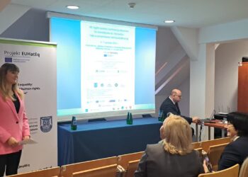 O uprzedzeniach i hejcie rozmawiali eksperci