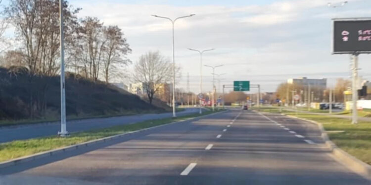 Tłusta plama na Rondzie Gdańskim