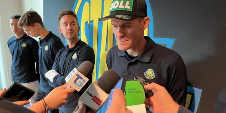 Stal zaprezentowana z pewną dozą optymizmu
