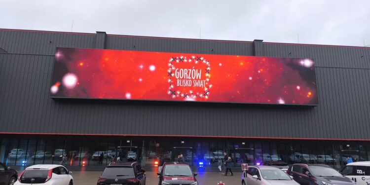 STUDIO ARENA: Gorzowska Opowieść Wigilijna