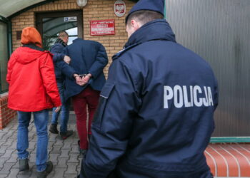 Rodzice głodzonej dziewczynki aresztowani na 3 miesiące