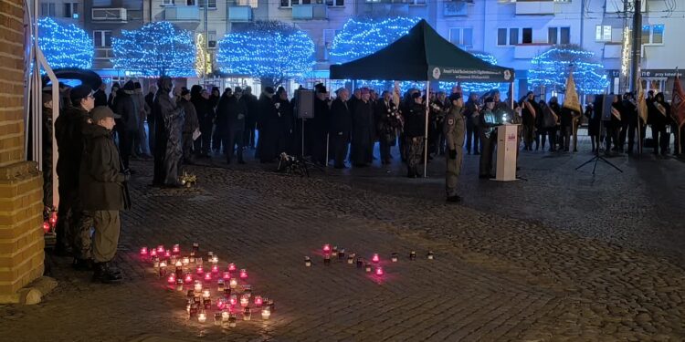 Gorzowianie upamiętnili ofiary stanu wojennego