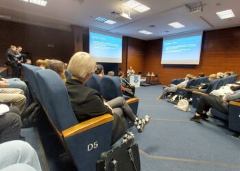 Studenci o współczesnej komunikacji