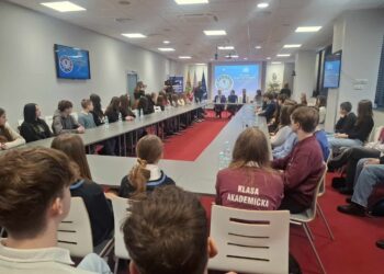 Przemoc rówieśnicza w szkole – temat wart obrad