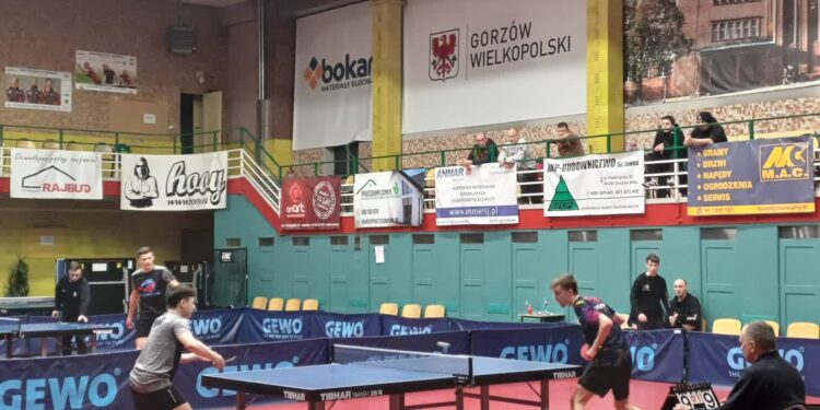 Gorzovia szanuje remis