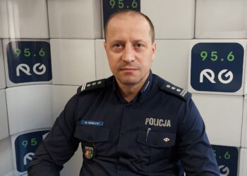 Komendant Widecki żegna się z policją