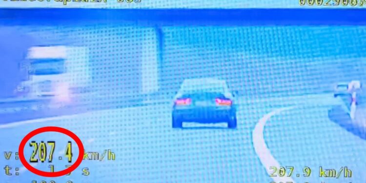 207 km/h po S3. Duży mandat dla kierowcy Audi A7 [WIDEO]
