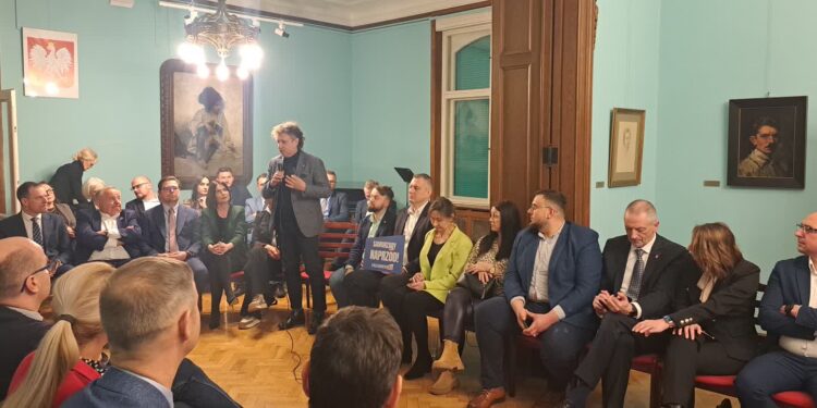 „Samorządy Naprzód” – spotkanie w ramach poparcia Rafała Trzaskowskiego