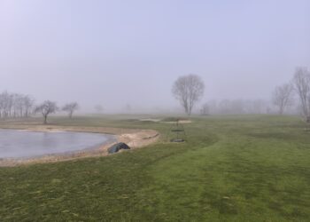 Uczniowie zaproszeni na partyjkę golfa i to nie jedną…