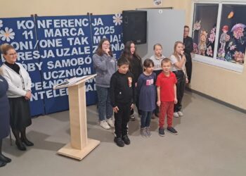 O depresji uczniów niepełnosprawnych intelektualnie rozmawiali specjaliści