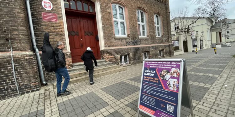 Szkoła muzyczna przy ul. Teatralnej rekrutuje