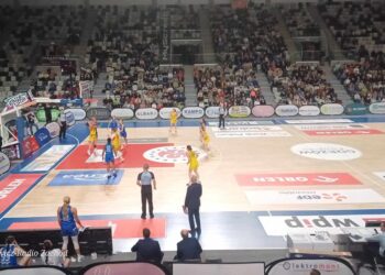 Zranione koszykarki PSI ENEI AJP doprowadziły do piątego meczu.