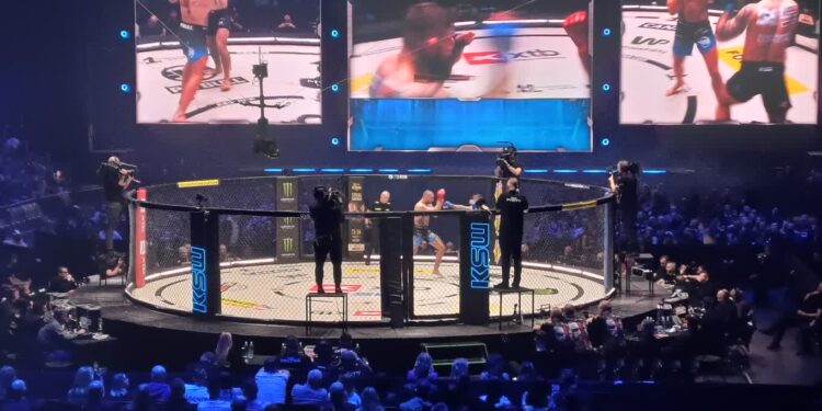 KSW znów wypełniła Arenę Gorzów! Kuberski górą w walce wieczoru