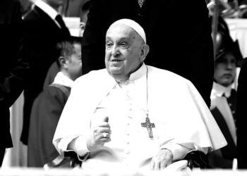 Watykan: zmarł papież Franciszek