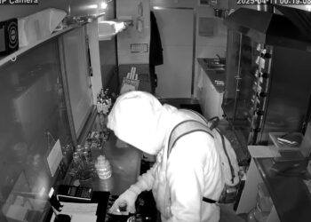 Nocne włamanie do food trucka. Właściciel prosi o pomoc