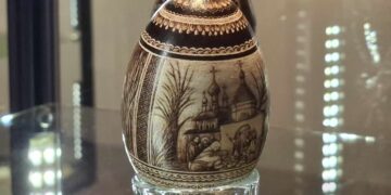 Cuda na jajecznych skorupkach