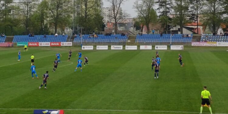 LKS wypunktował Wartę i przerwał jej serię