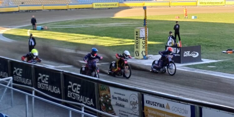 Stal Gorzów po spotkaniu zarządu z sztabem szkoleniowym